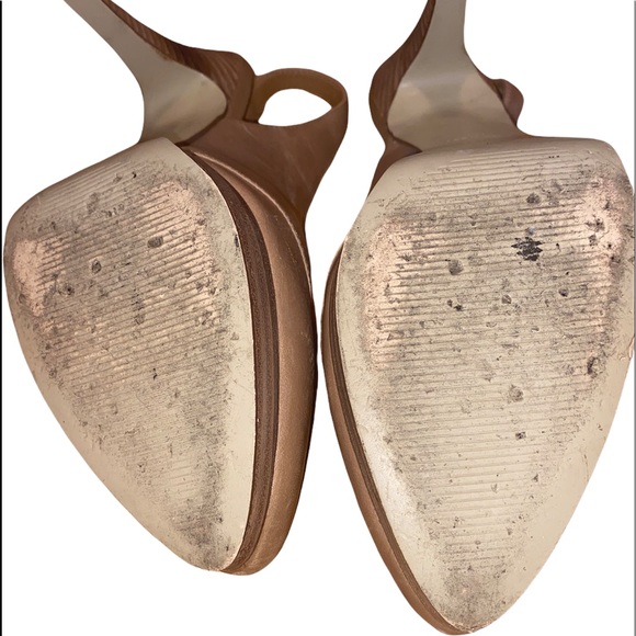 Size 10 Nine West Tan Leather 4” Heels - Picture 12 of 13